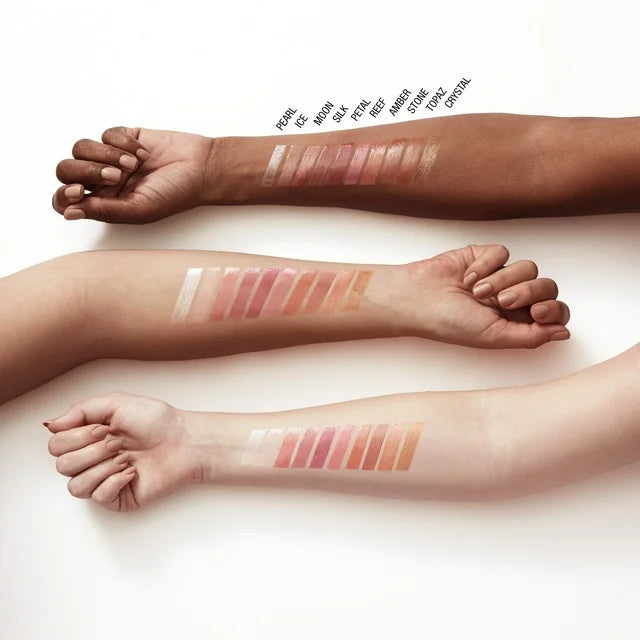 Maybelline Lifter Gloss Lip Gloss Makeup with Hyaluronic Acid, Silk